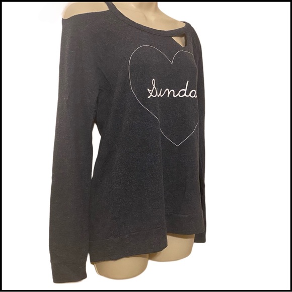 NWT CHASER DARK GRAY DECONSTRUCTED HEART SUNDAY SWEATSHIRT M - Picture 5 of 9